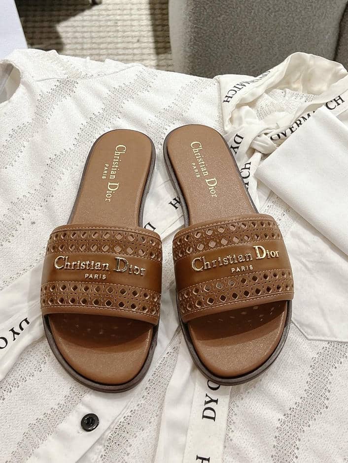 D-Lane Slide Sandals, Single Strap Cut-out Design-4